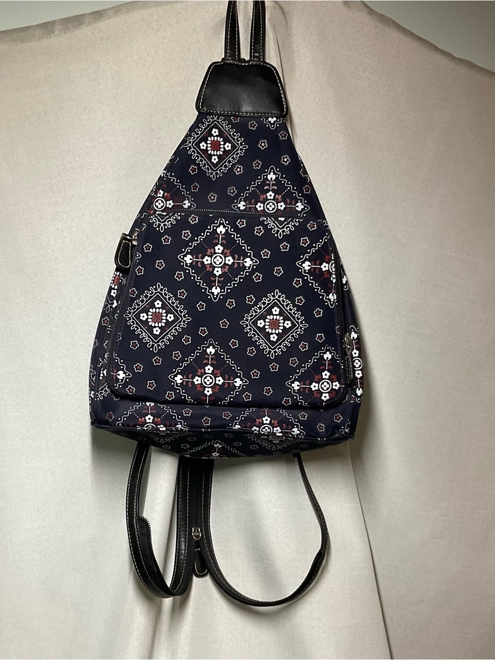 Villager Navy Patterned Woman’s Sling Backpack